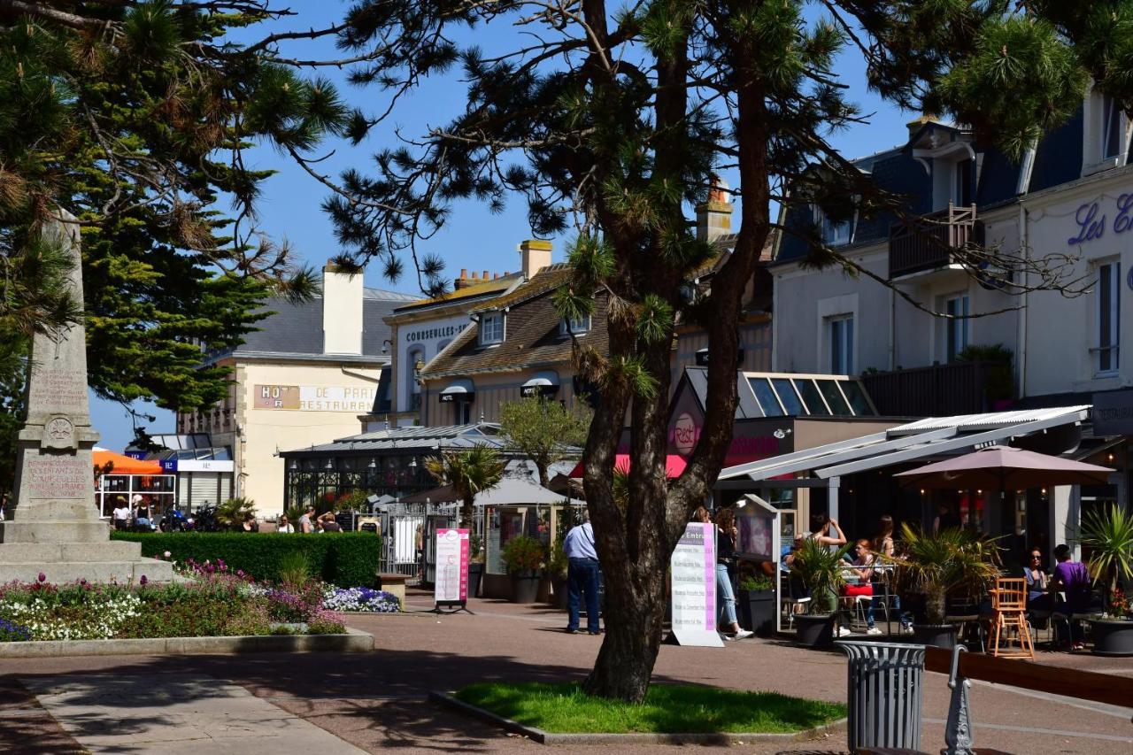 Triplex Avec Jardinet - Wifi - A 400M De La Plage Courseulles-sur-Mer Exterior photo